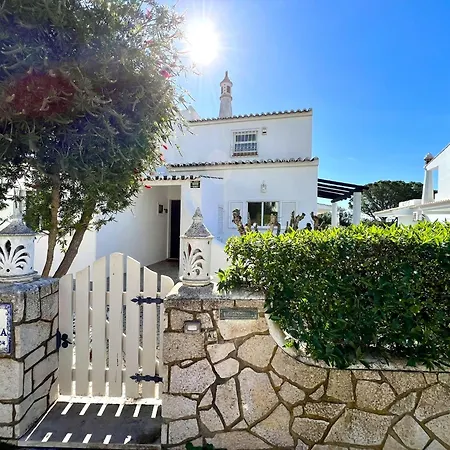 Brightness With Pool By Homing Вилла