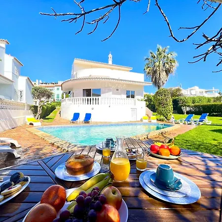 Brightness With Pool By Homing Vilamoura