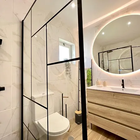 Brightness With Pool By Homing Villa *