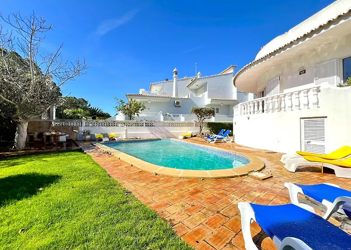 Villa Brightness With Pool By Homing